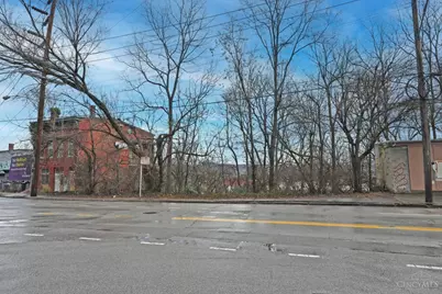 2358 Glenway Avenue, Cincinnati, OH 45204 - Photo 9