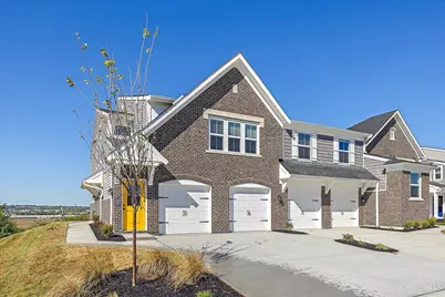 401 Bethpage Drive #6-204, Turtle Creek Township, OH 45036 - Photo 1