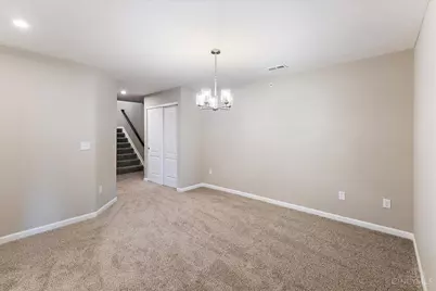 421 Bethpage Way #7-102, Turtle Creek Township, OH 45036 - Photo 9