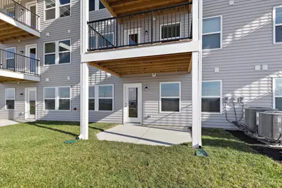 421 Bethpage Way #7-102, Turtle Creek Township, OH 45036 - Photo 23