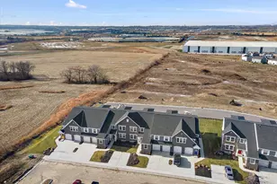 421 Bethpage Way, Turtle Creek Township, OH 45036 - Photo 23