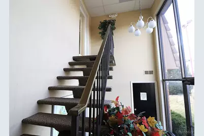 9050 Plainfield Road, Blue Ash, OH 45236 - Photo 17