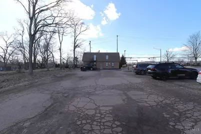 9050 Plainfield Road, Blue Ash, OH 45236 - Photo 23