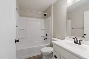 453 Bethpage Way, Turtle Creek Township, OH 45036 - Photo 21