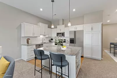 417 Bethpage Way #7-302, Turtle Creek Township, OH 45036 - Photo 3