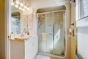 4885 Beechwood Rd, Union Township, OH 45244 - Photo 43