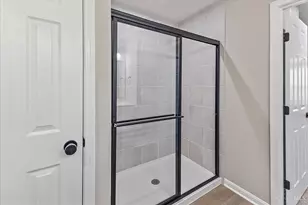 445 Bethpage Way, Turtle Creek Township, OH 45036 - Photo 15