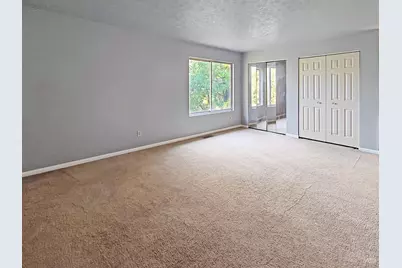 3429 Reading Road, Cincinnati, OH 45229 - Photo 5