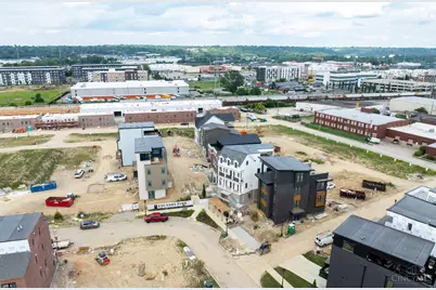 2945 Three Oaks Ln #Lt 10, Cincinnati, OH 45209 - Photo 3