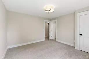 4736 Alpine Ave, Blue Ash, OH 45242 - Photo 39