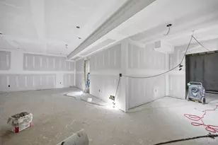 4736 Alpine Ave, Blue Ash, OH 45242 - Photo 7