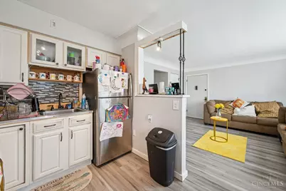 3048 Gilbert Avenue, Cincinnati, OH 45206 - Photo 15