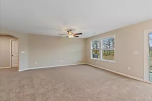 5883 Parkview Ln, Miami Township, OH 45150 - Photo 13