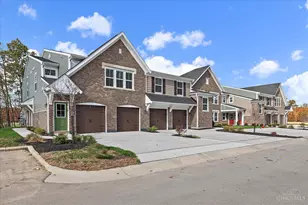 5883 Parkview Ln, Miami Township, OH 45150 - Photo 1