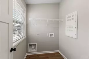 5883 Parkview Ln, Miami Township, OH 45150 - Photo 17