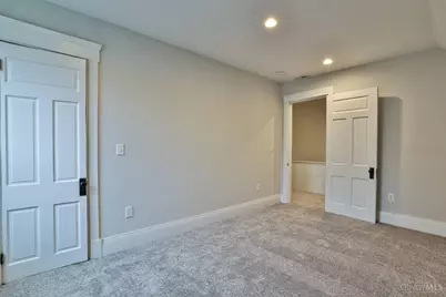 757 McMakin Avenue, Cincinnati, OH 45232 - Photo 35