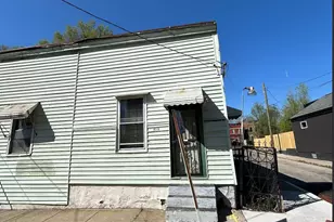 830 Livingston St, Cincinnati, OH 45214 - Photo 1