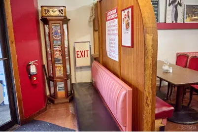 5923 Madison Road, Cincinnati, OH 45227 - Photo 5