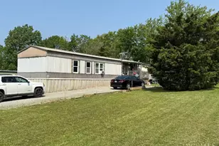 6611 Beechwood Rd, Paint Township, OH 45133 - Photo 7