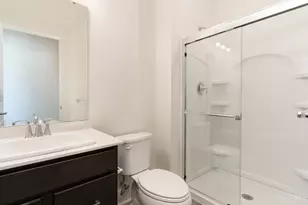 6989 Carlinridge Ln, Green Township, OH 45248 - Photo 43