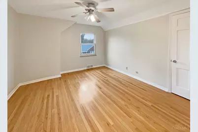7046 Beechmont Avenue, Anderson Township, OH 45230 - Photo 15