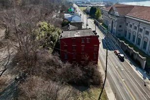 2526 Riverside Dr, Cincinnati, OH 45202 - Photo 5