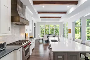 927 Blue Heron Ln, Miami Township, OH 45140 - Photo 5