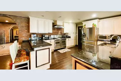 255 Warner Street, Cincinnati, OH 45219 - Photo 47