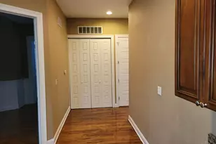 255 Warner St, Cincinnati, OH 45219 - Photo 13