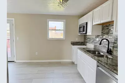 11537 Norbourne Drive, Forest Park, OH 45240 - Photo 9