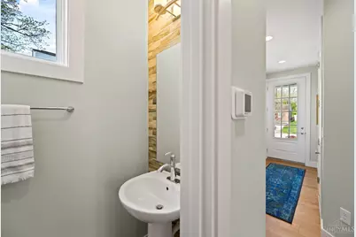 3764 Grovedale Place, Cincinnati, OH 45208 - Photo 17