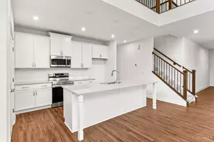 8729 Deer Gln Ct, Miami Township, OH 45002 - Photo 13