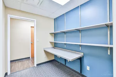 11147 Montgomery Road #200, Symmes Township, OH 45249 - Photo 13