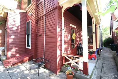 2462 Fairview Avenue, Cincinnati, OH 45219 - Photo 17