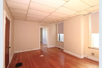 2462 Fairview Avenue, Cincinnati, OH 45219 - Photo 15