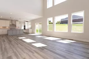 6953 Carlinridge Ln, Green Township, OH 45248 - Photo 15