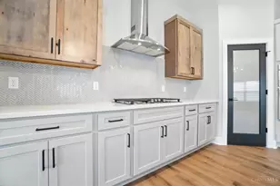 9333 Rochelle Ln, Clearcreek Twp., OH 45458 - Photo 21