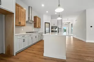 9333 Rochelle Ln, Clearcreek Twp., OH 45458 - Photo 21