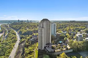 1201 Edgecliff Pl, Cincinnati, OH 45206 - Photo 1