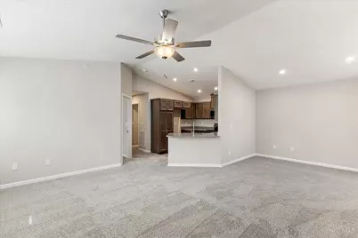 5883 Parkview Lane #90305, Miami Township, OH 45150 - Photo 5