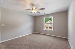 5883 Parkview Ln, Miami Township, OH 45150 - Photo 13