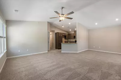 5883 Parkview Lane #90305, Miami Township, OH 45150 - Photo 7