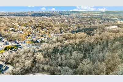 4361 Badgeley Street, Cincinnati, OH 45223 - Photo 3