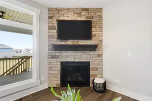 404 David Lee Ct, Monroe, OH 45050 - Photo 13