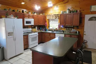 748 Inlow Ave, Peebles, OH 45660 - Photo 15