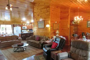 748 Inlow Ave, Peebles, OH 45660 - Photo 9