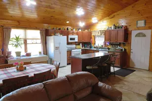 748 Inlow Ave, Peebles, OH 45660 - Photo 13