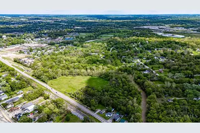 1200 S Riley Boulevard, Franklin, OH 45005 - Photo 3