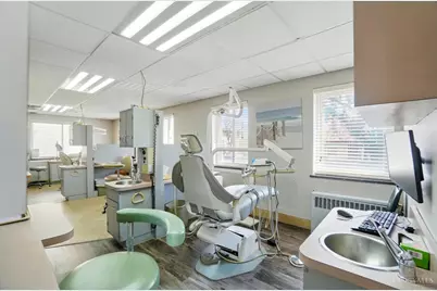 7540 Reading Road, Cincinnati, OH 45237 - Photo 17