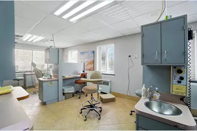 7540 Reading Road, Cincinnati, OH 45237 - Photo 19